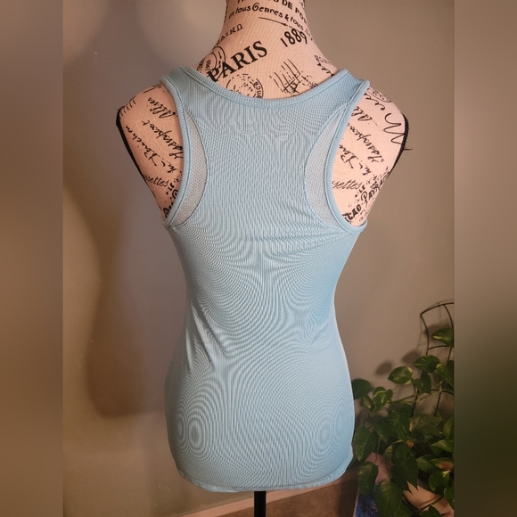Under Armour Fitted tank in light blue. Small. - Picture 2 of 6